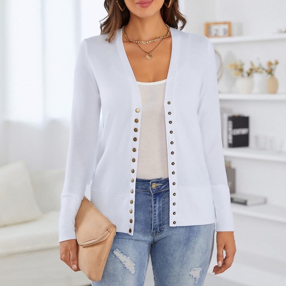 Women’s Long Sleeve Knit Sweater Cardigan- White